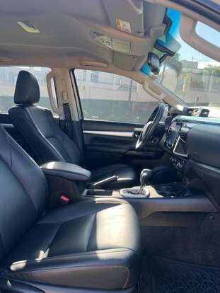 TOYOTA-HILUX-2022