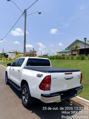 TOYOTA-HILUX-2020