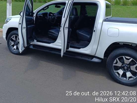 TOYOTA-HILUX-2.8 SRX 4X4 CD 16V DIESEL 4P AUTOMÁTICO TOYOTA-HILUX-2020