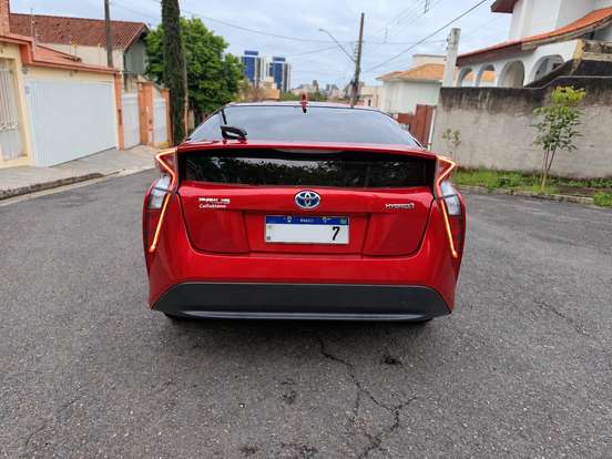 TOYOTA-PRIUS-1.8 16V HÍBRIDO 4P AUTOMÁTICO TOYOTA-PRIUS-2016