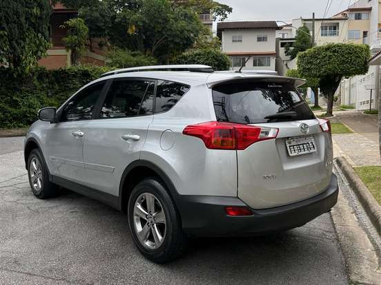 TOYOTA-RAV4-2.0 4X2 16V GASOLINA 4P AUTOMÁTICO TOYOTA-RAV4-2015
