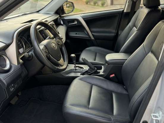 TOYOTA-RAV4-2.0 4X2 16V GASOLINA 4P AUTOMÁTICO TOYOTA-RAV4-2015