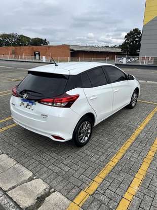 TOYOTA-YARIS-1.5 16V FLEX XS CONNECT MULTIDRIVE TOYOTA-YARIS-2022