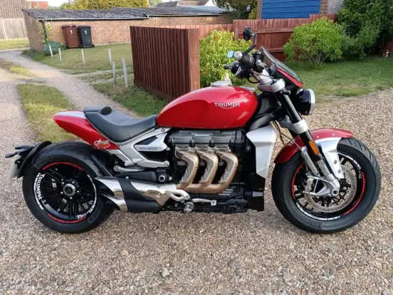 TRIUMPH-ROCKET III R TRIUMPH-ROCKET III R-2020