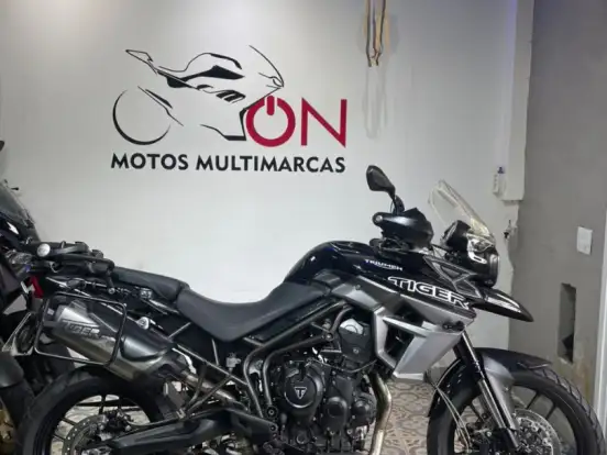 TRIUMPH-TIGER 800 XRX TRIUMPH-TIGER 800 XRX-2015