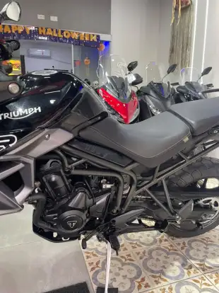 TRIUMPH-TIGER 800 XRX-2015