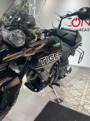 TRIUMPH-TIGER 800 XRX TRIUMPH-TIGER 800 XRX-2015
