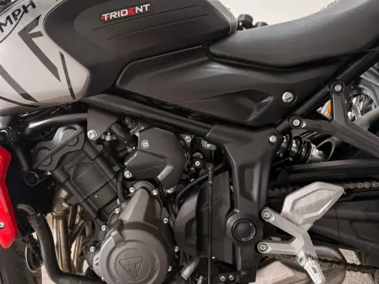 TRIUMPH-TRIDENT 660 TRIUMPH-TRIDENT 660-2024