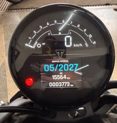 TRIUMPH-TRIDENT 660-2024