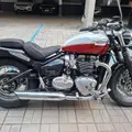 TRIUMPH BONNEVILLE SPEEDMASTER TRIUMPH BONNEVILLE SPEEDMASTER