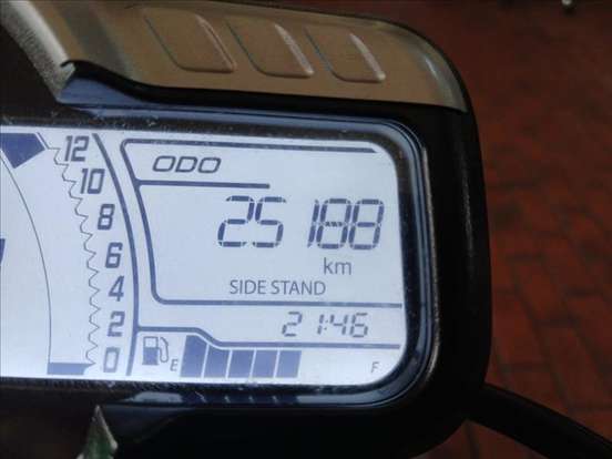 TRIUMPH-SPEED 400-2024