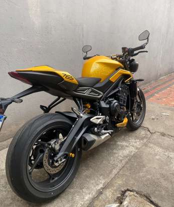 TRIUMPH-STREET TRIPLE RS ABS-2024