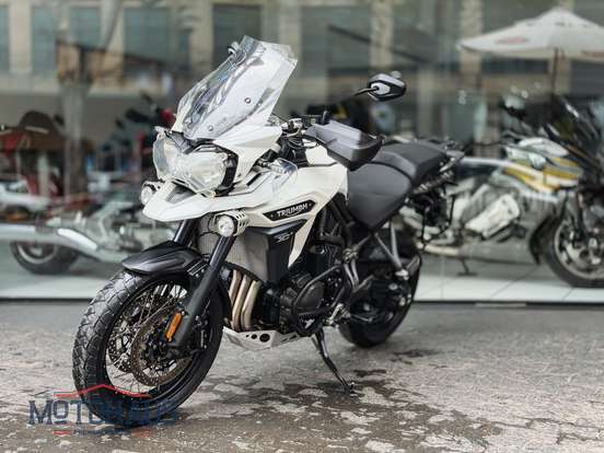 TRIUMPH-TIGER EXPLORER XCX-2017