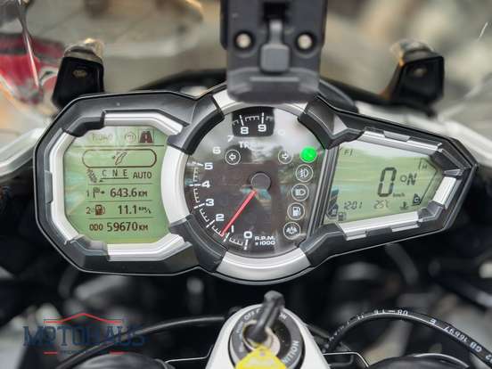 TRIUMPH-TIGER EXPLORER XCX-2017
