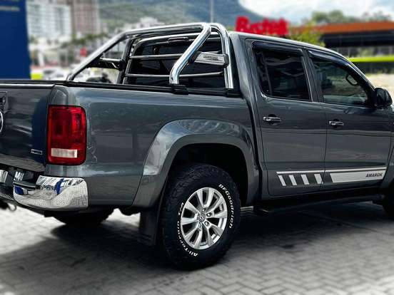 VOLKSWAGEN-AMAROK-2.0 COMFORTLINE 4X4 CD 16V TURBO INTERCOOLER DIESEL 4P AUTOMÁTICO VOLKSWAGEN-AMAROK-2019