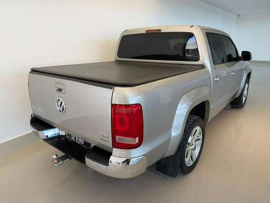 VOLKSWAGEN-AMAROK-2013