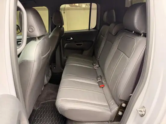 VOLKSWAGEN-AMAROK-3.0 V6 TDI DIESEL BARRETOS 70 ANOS CD 4MOTION AUTOMÁTICO VOLKSWAGEN-AMAROK-2025