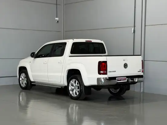 VOLKSWAGEN-AMAROK-3.0 V6 TDI DIESEL HIGHLINE CD 4MOTION AUTOMÁTICO VOLKSWAGEN-AMAROK-2021