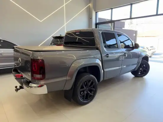 VOLKSWAGEN-AMAROK-2019