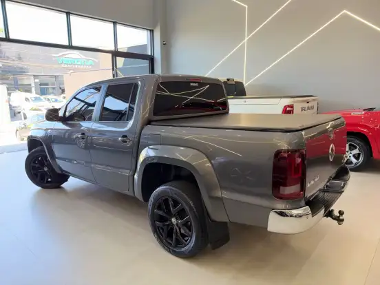 VOLKSWAGEN-AMAROK-2019