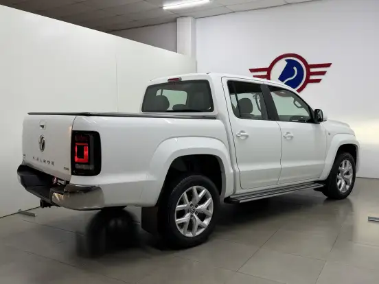 VOLKSWAGEN-AMAROK-2024