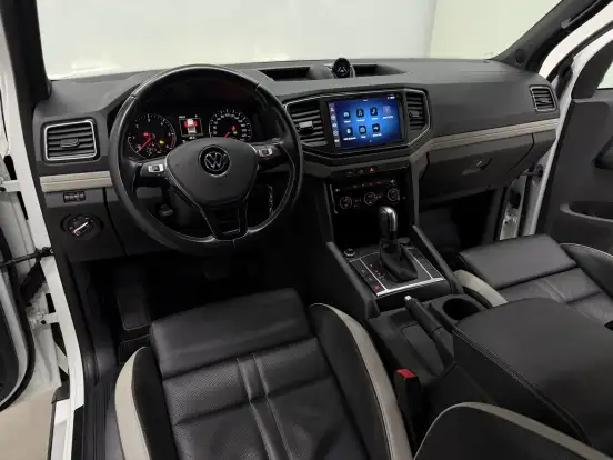 VOLKSWAGEN-AMAROK-2024
