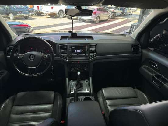 VOLKSWAGEN-AMAROK-3.0 V6 TDI DIESEL HIGHLINE CD 4MOTION AUTOMÁTICO VOLKSWAGEN-AMAROK-2018
