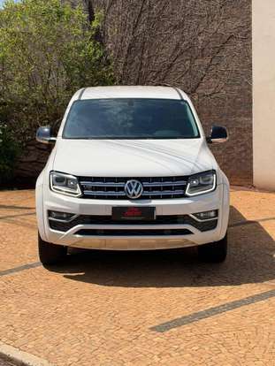 VOLKSWAGEN-AMAROK-2019