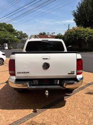 VOLKSWAGEN-AMAROK-2019