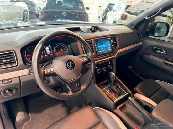VOLKSWAGEN-AMAROK-2024