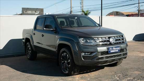 VOLKSWAGEN-AMAROK-2023