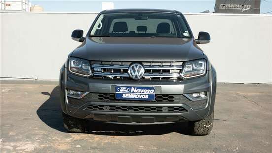 VOLKSWAGEN-AMAROK-2023