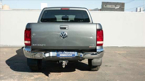 VOLKSWAGEN-AMAROK-2023