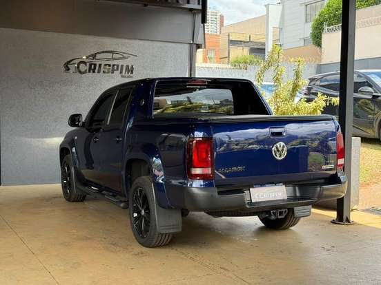 VOLKSWAGEN-AMAROK-2022