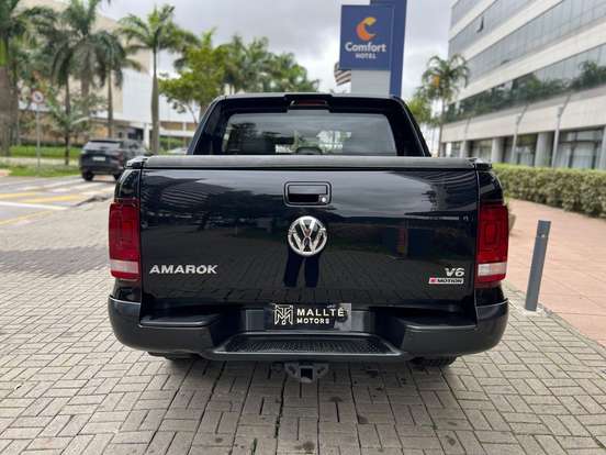 VOLKSWAGEN-AMAROK-2022