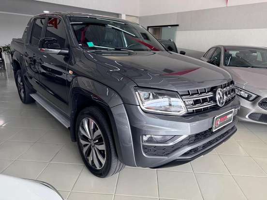 VOLKSWAGEN-AMAROK-2018