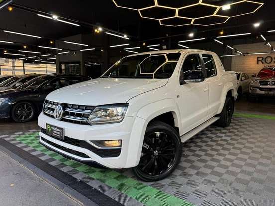 VOLKSWAGEN-AMAROK-2019