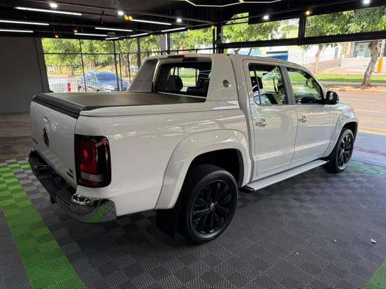 VOLKSWAGEN-AMAROK-3.0 V6 TDI DIESEL HIGHLINE EXTREME CD 4MOTION AUTOMÁTICO VOLKSWAGEN-AMAROK-2019