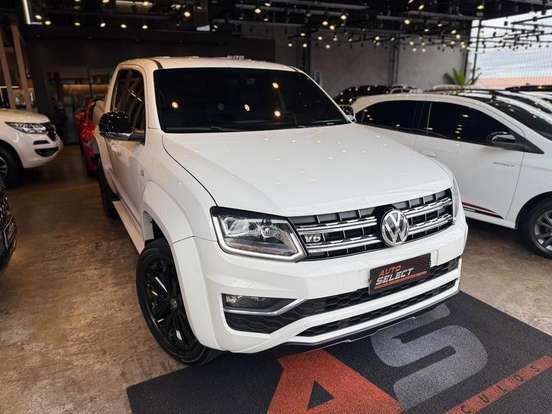 VOLKSWAGEN-AMAROK-2019
