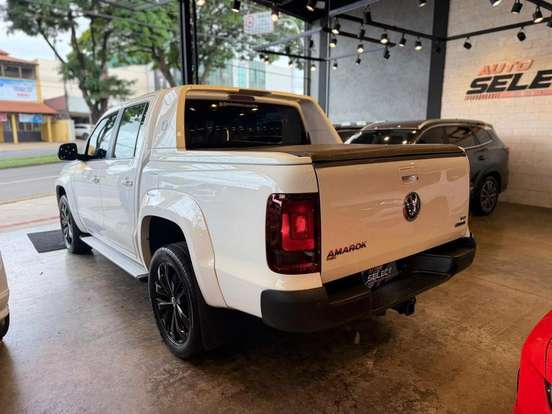 VOLKSWAGEN-AMAROK-2019