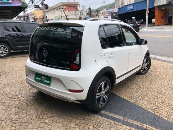 VOLKSWAGEN-CROSS UP-1.0 TSI 12V FLEX 4P MANUAL VOLKSWAGEN-CROSS UP-2019