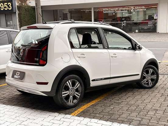 VOLKSWAGEN-CROSS UP-1.0 TSI 12V FLEX 4P MANUAL VOLKSWAGEN-CROSS UP-2017