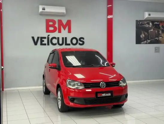 VOLKSWAGEN-FOX-2012