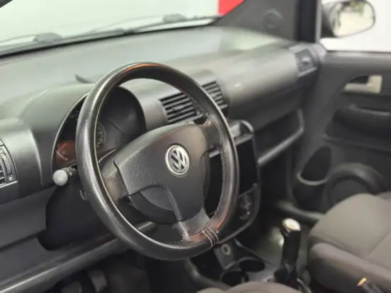 VOLKSWAGEN-FOX-1.0 MI 8V FLEX 4P MANUAL VOLKSWAGEN-FOX-2009