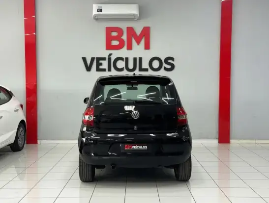 VOLKSWAGEN-FOX-1.0 MI 8V FLEX 4P MANUAL VOLKSWAGEN-FOX-2009
