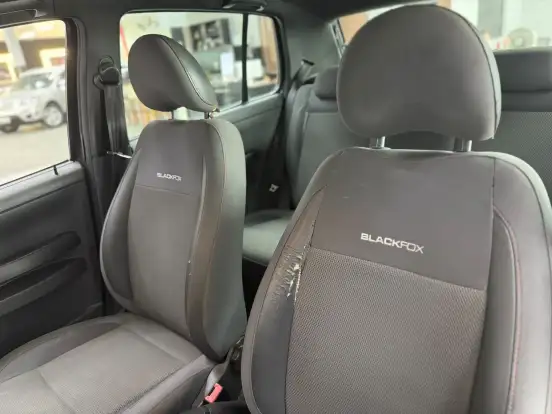 VOLKSWAGEN-FOX-2009