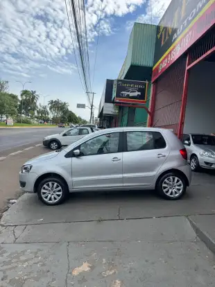 VOLKSWAGEN-FOX-1.0 MI TREND 8V FLEX 4P MANUAL VOLKSWAGEN-FOX-2012