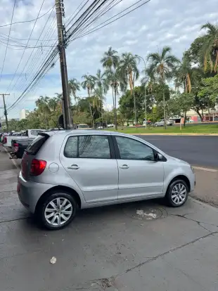 VOLKSWAGEN-FOX-2012