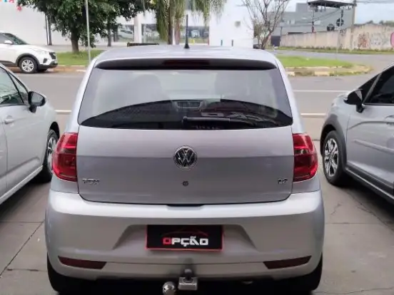 VOLKSWAGEN-FOX-1.6 MI 8V FLEX 4P MANUAL VOLKSWAGEN-FOX-2013