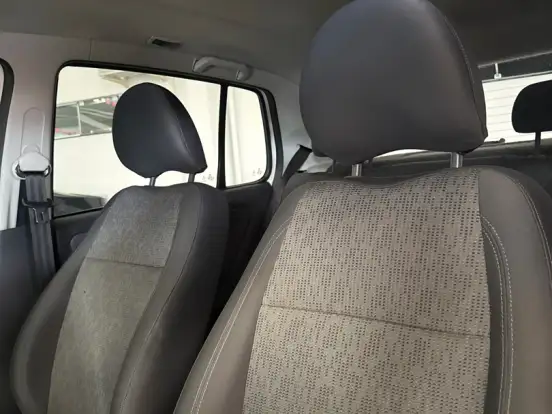 VOLKSWAGEN-FOX-1.6 MI 8V FLEX 4P MANUAL VOLKSWAGEN-FOX-2012